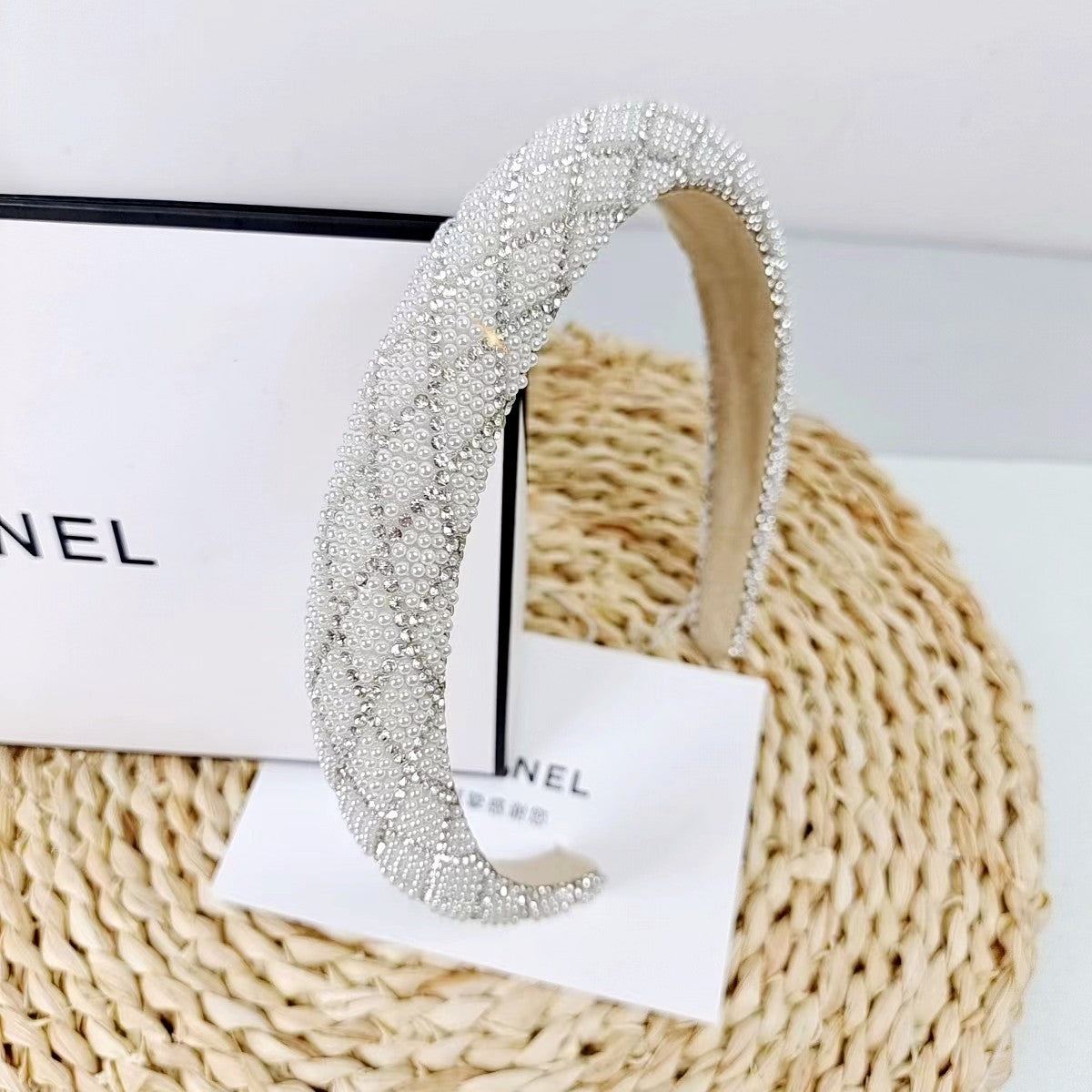 Wholesale Feel Pearls with Diamonds and Luscious Headbands